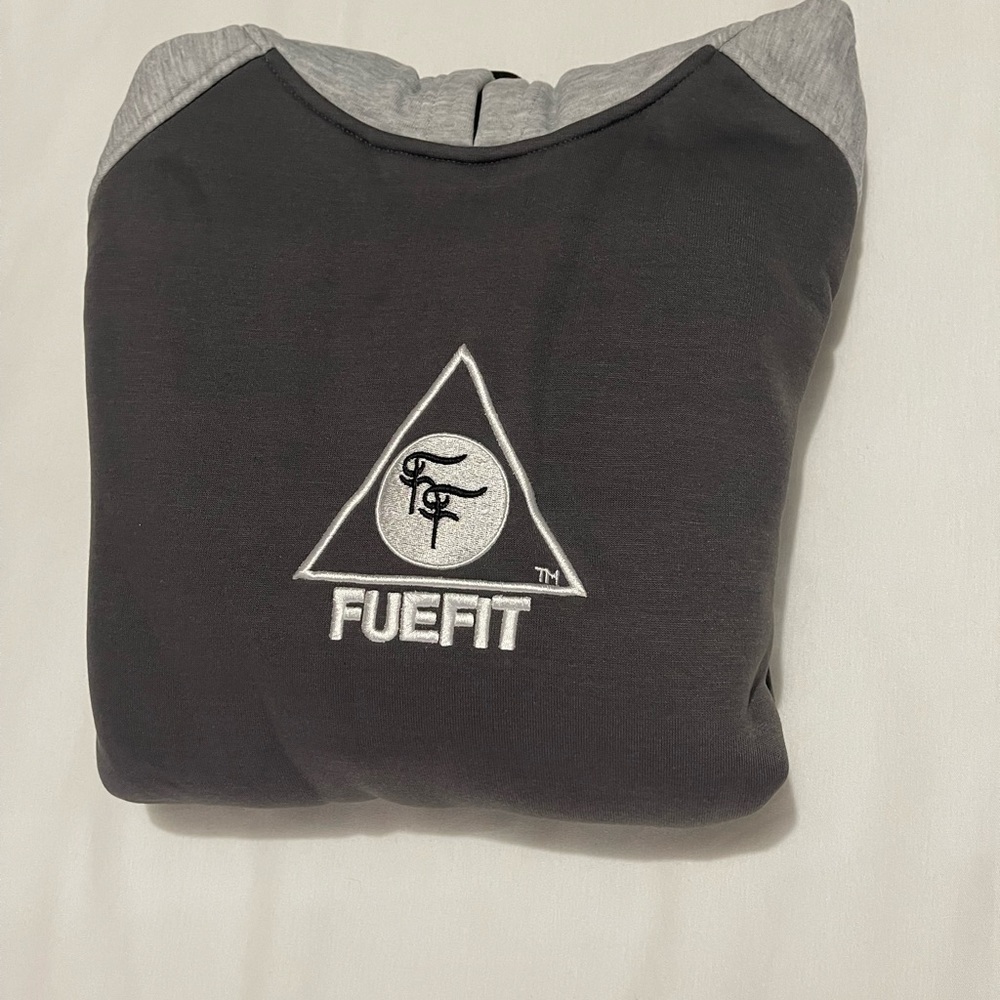 Independent Brand XL hoodie. Silver and gray colors !